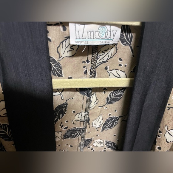 Rare Find VTG Liz Moody Robe Cardigan - Picture 7 of 9